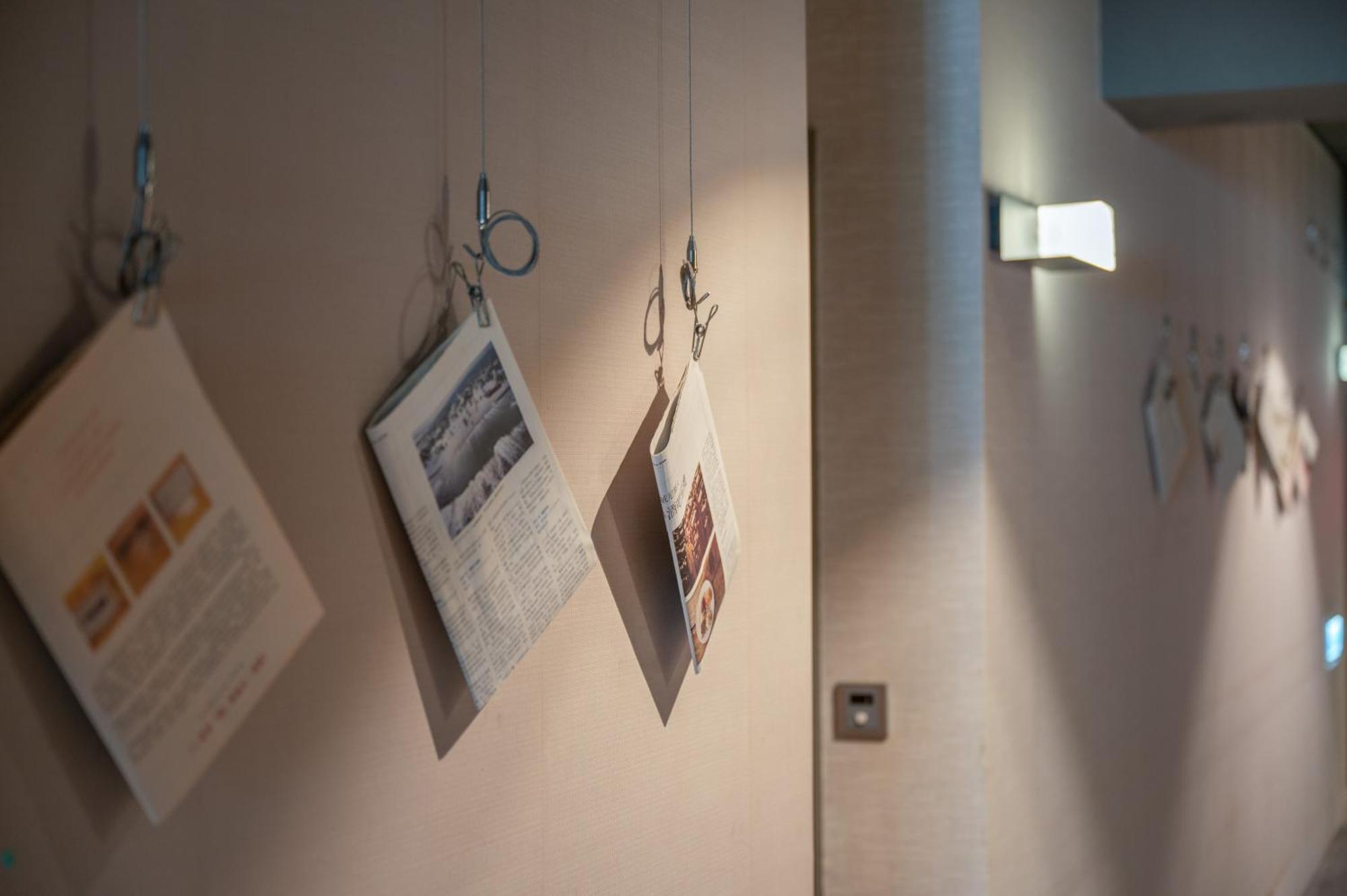Light Hostel - Тайнан Екстериор снимка